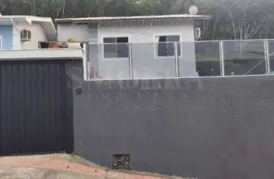 Casa em condomínio fechado com 3 quartos à venda na rua celésio michels, forquilhas, são josé, 200 m2 por r$ 590.000