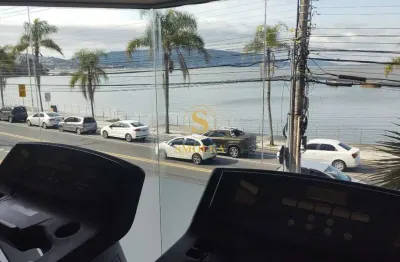 Apartamento com 3 quartos à venda na rua desembargador pedro silva, coqueiros, florianópolis, 110 m2 por r$ 1.750.000