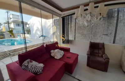Casa em condomínio fechado com 4 quartos à venda na rua da saracura, pedra branca, palhoça, 200 m2 por r$ 1.500.000