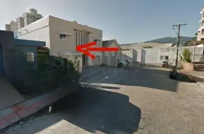 Prédio com 18 salas à venda na rua cônego bernardo, trindade, florianópolis, 440 m2 por r$ 4.300.000