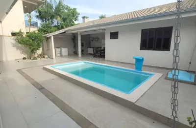 Casa em condomínio fechado com 3 quartos à venda na rua da saracura, pedra branca, palhoça, 173 m2 por r$ 1.800.000