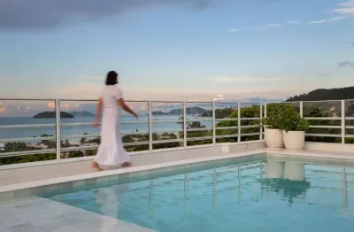 Cobertura com 4 quartos à venda na rua dos lambari-guaçu, jurerê internacional, florianópolis, 391 m2 por r$ 10.000.000