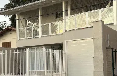 Casa em condomínio fechado com 3 quartos à venda na rua professor joão tolentino, agronômica, florianópolis, 292 m2 por r$ 1.650.000