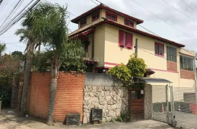 Prédio à venda na servidão do cravo branco, campeche, florianópolis, 290 m2 por r$ 2.500.000