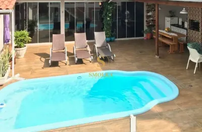 Casa em condomínio fechado com 4 quartos à venda na rodovia tertuliano brito xavier, canasvieiras, florianópolis, 750 m2 por r$ 2.600.000