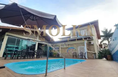 Casa em condomínio fechado com 4 quartos à venda na rua dos polvos, jurerê, florianópolis, 450 m2 por r$ 5.620.000