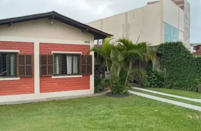 Casa em condomínio fechado com 3 quartos à venda na rua leonel pereira, cachoeira do bom jesus, florianópolis, 146 m2 por r$ 1.596.000