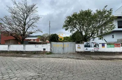 Terreno em condomínio fechado à venda na rua acadêmico reinaldo consoni, córrego grande, florianópolis por r$ 1.400.000