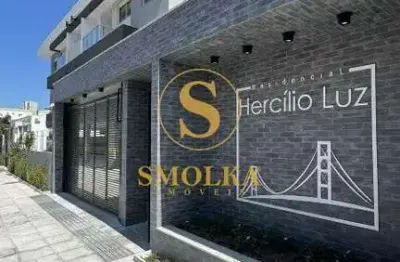 Apartamento com 2 quartos à venda na rua luiz elias daux, ingleses do rio vermelho, florianópolis, 76 m2 por r$ 699.000