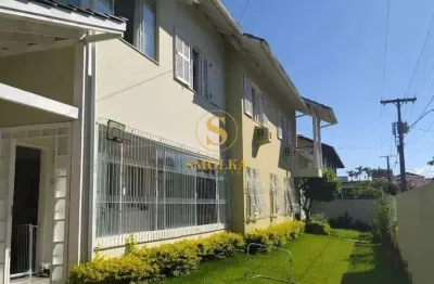 Casa em condomínio fechado com 6 quartos à venda na rua cid xavier gonçalves, santa mônica, florianópolis, 276 m2 por r$ 1.790.000