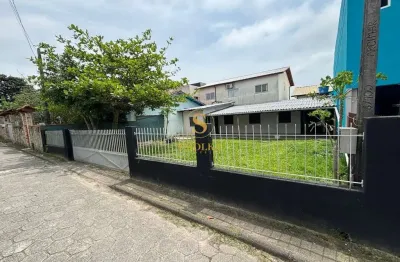 Casa em condomínio fechado com 3 quartos à venda na rua albatroz, ingleses do rio vermelho, florianópolis, 225 m2 por r$ 395.000