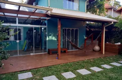 Casa em condomínio fechado com 5 quartos à venda na Travessa da Benção, Rio Tavares, Florianópolis, 480 m2 por R$ 4.500.000