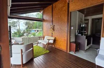 Casa em condomínio fechado com 3 quartos à venda na Praia de Fora, Palhoça , 552 m2 por R$ 890.000