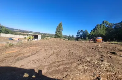 Lindo  terreno para  formação de chacara  na cidade de ibiuna sp