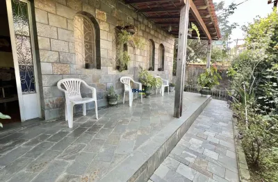 Casa com 3 quartos à venda na rua bernardo cisneiros, 840, aparecida, belo horizonte por r$ 750.000