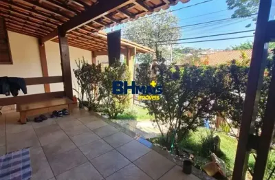 Casa com 3 quartos à venda na dos administradores, 36, alípio de melo, belo horizonte por r$ 755.000