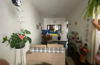 Apartamento com 3 quartos à venda na Rua Henrique Gorceix, 2251, Jardim Montanhês, Belo Horizonte por R$ 270.000