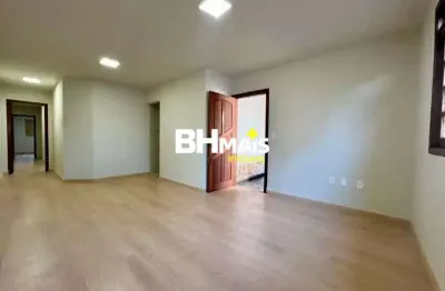 Casa com 4 quartos à venda na rua castelo santarém, 378, castelo, belo horizonte por r$ 989.000