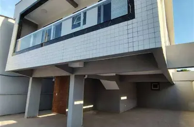 Casa com 2 quartos à venda no Parque das Américas, Praia Grande 