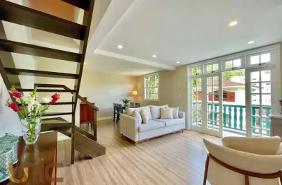 Apartamento com 3 dormitórios à venda, 105 m² por r$ 620.000,00 - várzea - teresópolis/rj