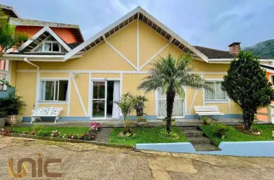 Casa com 3 dormitórios à venda, 118 m² por r$ 640.000,00 - granja guarani - teresópolis/rj
