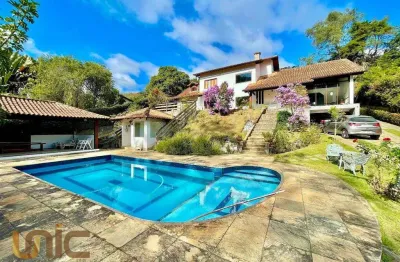 Casa com 5 dormitórios à venda, 600 m² por r$ 1.800.000,00 - albuquerque - teresópolis/rj