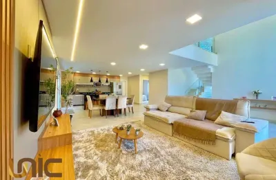 Casa com 3 dormitórios à venda, 226 m² por r$ 1.200.000,00 - bom retiro - teresópolis/rj