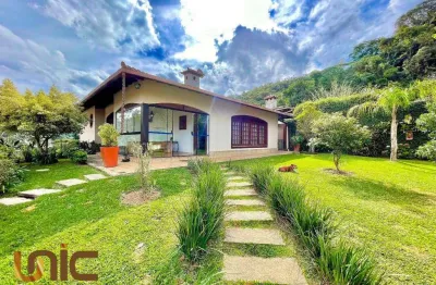 Casa à venda, 215 m² por r$ 1.150.000,00 - golfe - teresópolis/rj