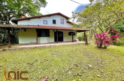 Casa com 4 dormitórios à venda, 282 m² por r$ 800.000,00 - iconha - guapimirim/rj