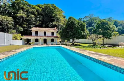 Casa com 5 dormitórios à venda, 300 m² por r$ 2.200.000,00 - comary - teresópolis/rj
