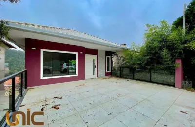 Casa com 3 dormitórios à venda, 150 m² por r$ 850.000,00 - albuquerque - teresópolis/rj