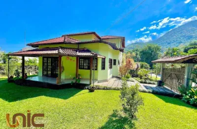 Casa com 3 dormitórios à venda, 232 m² por r$ 880.000,00 - limoeiro - guapimirim/rj