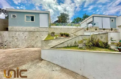 Casa com 1 dormitório à venda, 190 m² por r$ 650.000,00 - albuquerque - teresópolis/rj