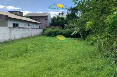 Lindo terreno de posse com 367,50 m², plano, perto da lagoa do peri e da praia do morro das pedras