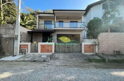 'encantadora casa com 5 quartos. seu refúgio à 850 metros do mar!' - pântano do sul - florianópolis