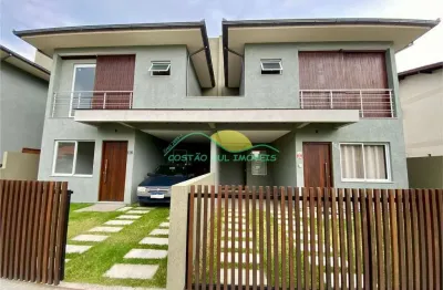 Casa com 3 dormitórios no morro das pedras florianópolis - santa catarina