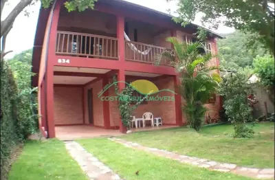 'seu novo lar: casa de 4 quartos à venda, na praia da solidão em pântano do sul, florianópolis/sc'