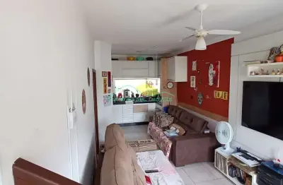 Casa de alvenaria de dois pavimentos, com sótão, 3 quartos, financiável no portal do ribeirão - rib