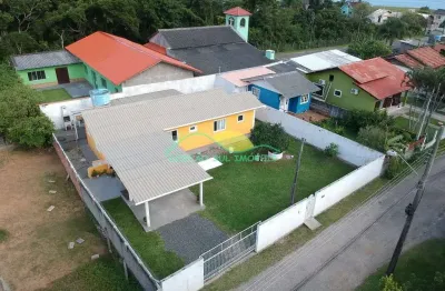 Casa de alvenaria térrea com 3 quartos, sendo um suíte, na caiacanga do ribeirão - ribeirão da ilha