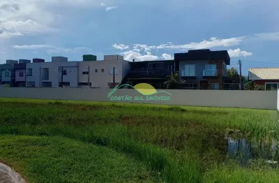Terreno plano de 400,72m², plano, com escritura pública, no condomínio caminho do engenho i - campe