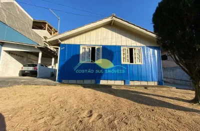 À venda: casa com viabilidade mista comercial ou residencial, armação do pântano do sul, florianópo