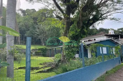 Casa de 90 m² em terreno de 10.400m² com vista para o mar e escritura pública na freguesia - ribeir