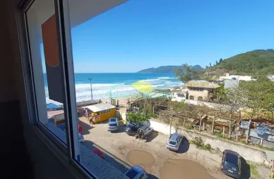 Cobertura com 2 quartos (1 suíte), financiável, em condomínio 'pé na areia', porto da marés - morro