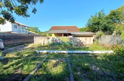 Terreno de 360m² na rua laureano, fundos, não financiável, no campeche - florianópolis/sc