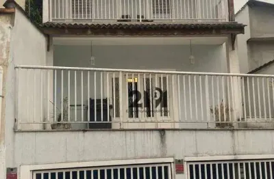 Sobrado com 4 dormitórios para alugar, 169 m² por R$ 5.000,00/mês - Vila Guaca - São Paulo/SP