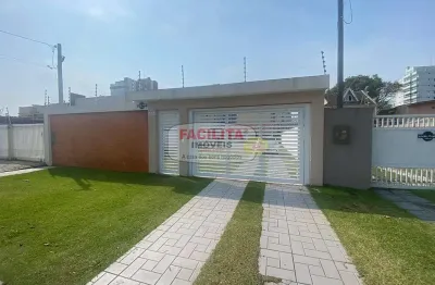 Belíssima residência, em caiobá,  03 dormitórios, sendo 01 suíte, amplo terreno.