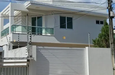 Casa em intermares com 5 suites a 150 metros da praia