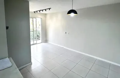 Ótimo apto desocupado varanda 2 qts no cond.vert vitá taquara