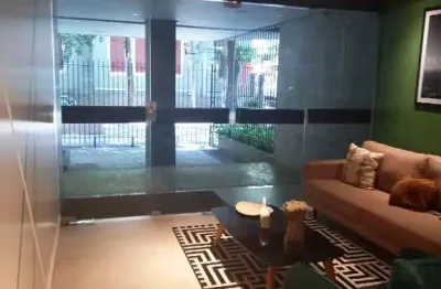 Ótima cobertura duplex 2 qts (1suíte) e dependências em botafogo