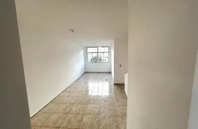 Otimo apto desocupado 2 qts no condomínio mirante da taquara